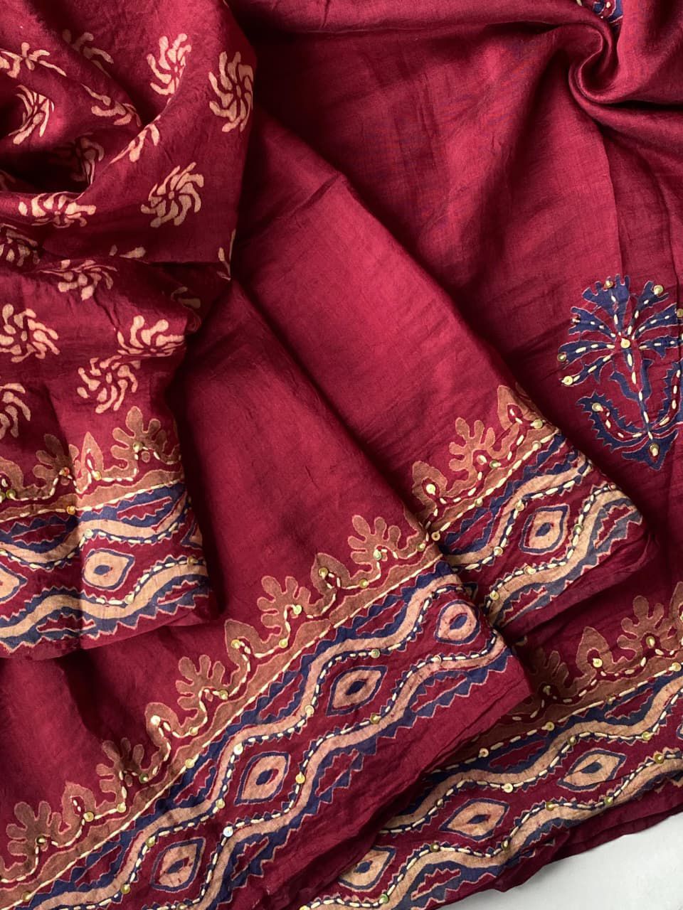 Flower Aura Elegance Chanderi Cotton Saree